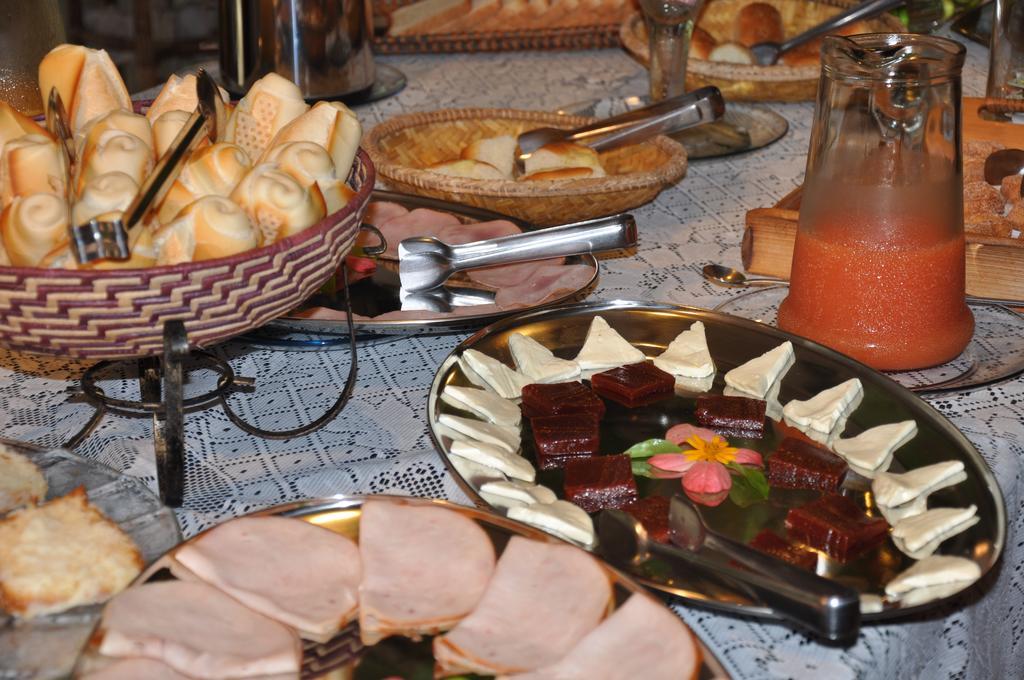 فندق بوسادا أجواس دو باراتي المظهر الخارجي الصورة